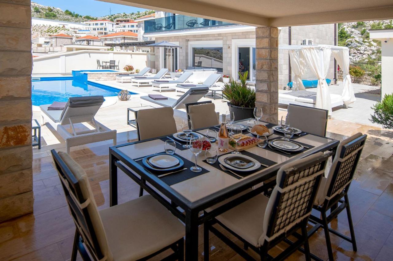 Luxury Villa Miriam With Private Pool And Jet Pool Near Dubrovnik Ivanica Luaran gambar