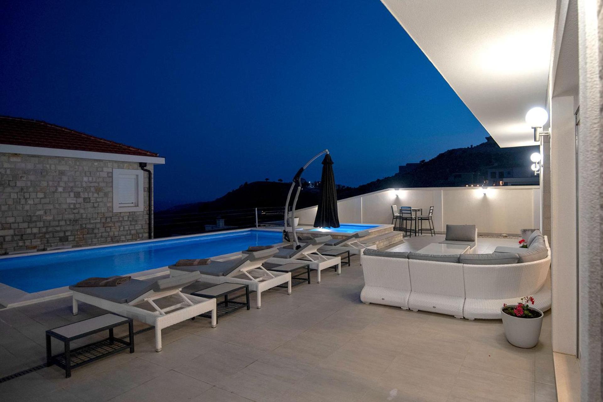 Luxury Villa Miriam With Private Pool And Jet Pool Near Dubrovnik Ivanica Luaran gambar