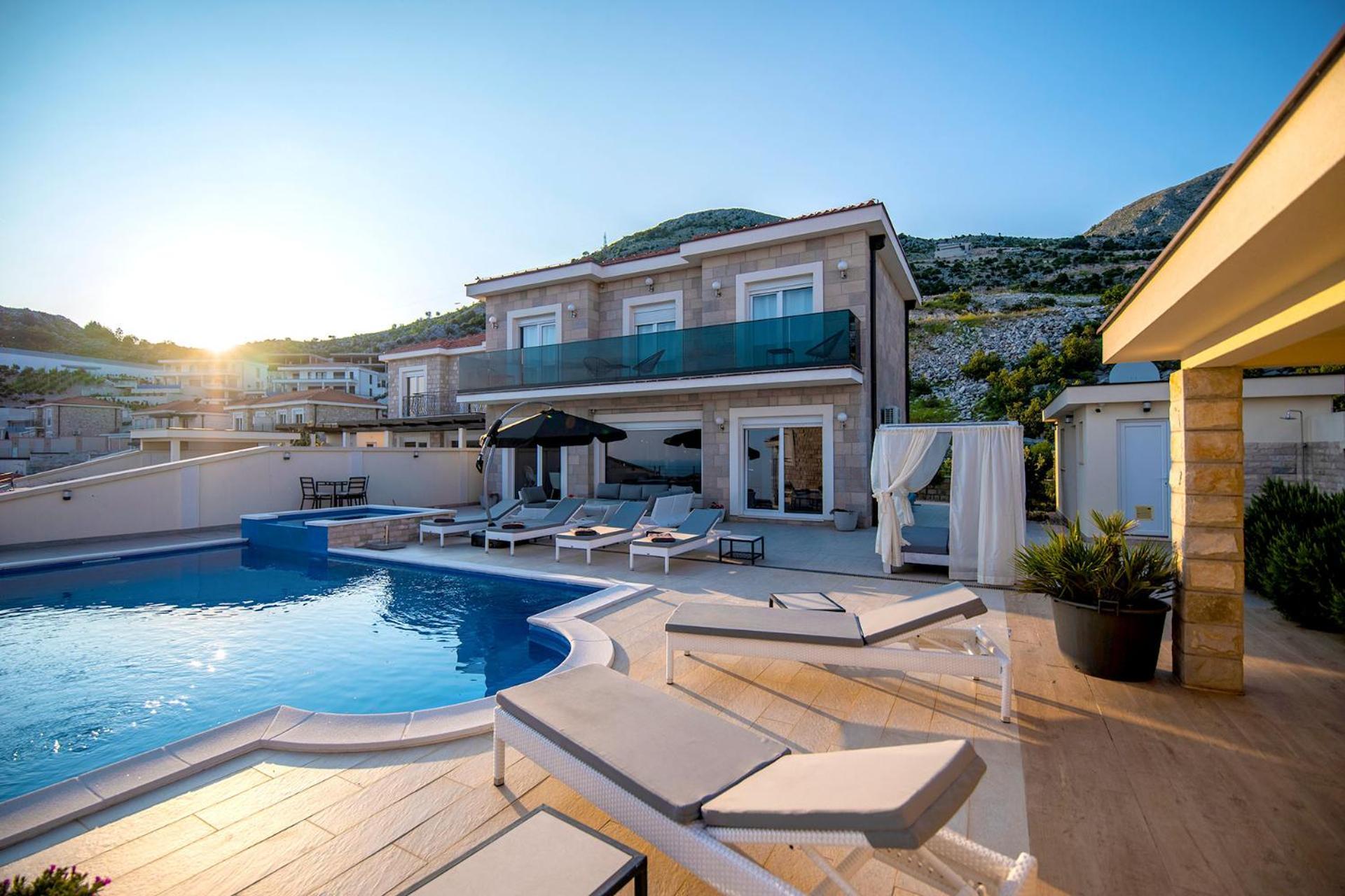 Luxury Villa Miriam With Private Pool And Jet Pool Near Dubrovnik Ivanica Luaran gambar